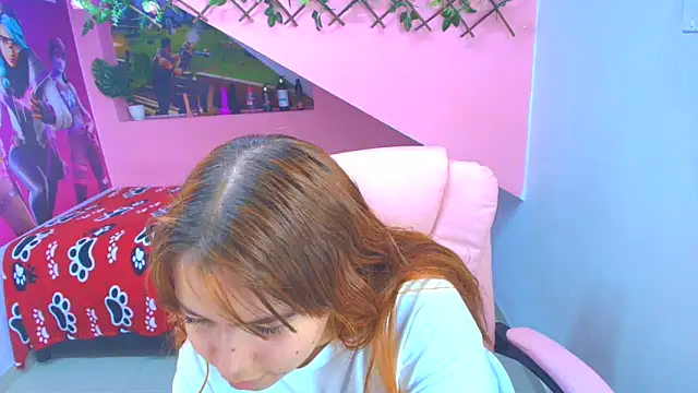 Snapshot of marcellaa303av chatting on 03/19/25, 02:27 marcellaa303av online show from 03/19/25, 02:27