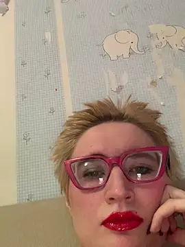 Charlotteeroseee online show from 02/09/25, 01:35