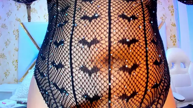 Snapshot of LaurenHu chatting on 03/15/25, 11:06 LaurenHu online show from 03/15/25, 11:06