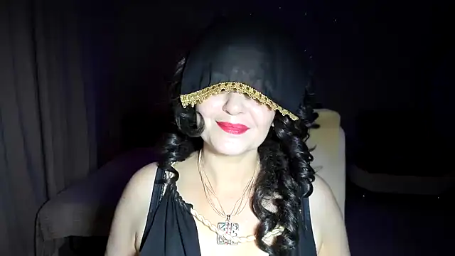 WitchBlueRose online show from 11/11/25, 05:57