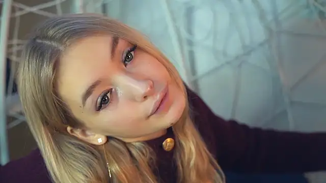 FlairCunard online show from 12/18/24, 02:49