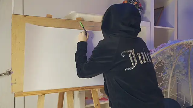 FlairCunard online show from 12/27/24, 02:54