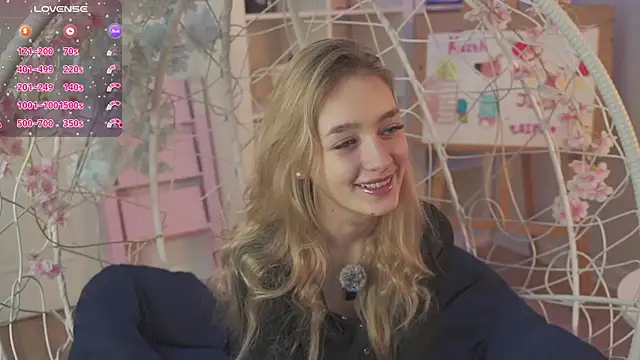 FlairCunard online show from 02/18/25, 03:32