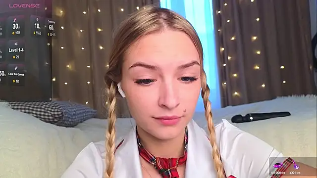 Soft Eva online show from 01/08/25, 01:41