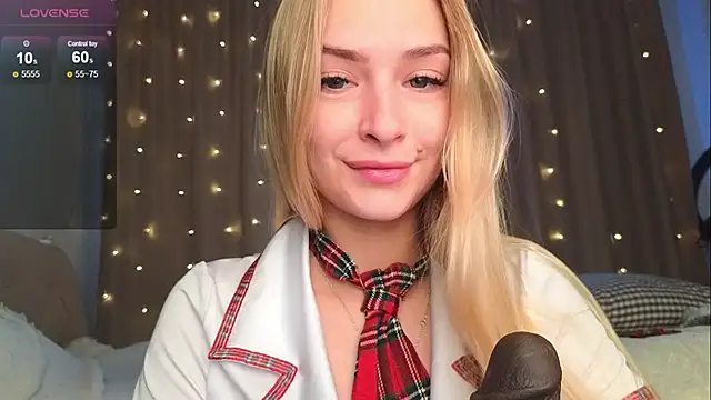 Soft Eva online show from 01/12/25, 02:09