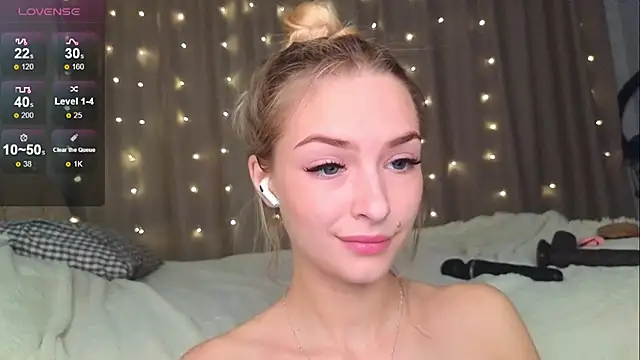 Soft Eva online show from 01/16/25, 03:35