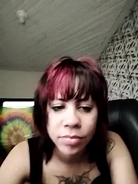 Snapshot of Liv_Alt chatting on 03/08/26, 07:28 Liv Alt online show from 03/08/26, 07:28