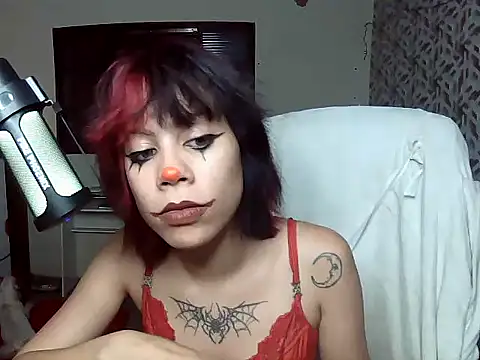 Snapshot of Liv_Alt chatting on 04/20/26, 06:53 Liv Alt online show from 04/20/26, 06:53