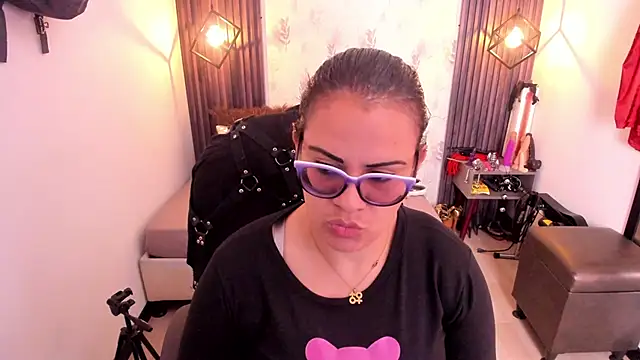 brigittemiller online show from 03/05/25, 03:51