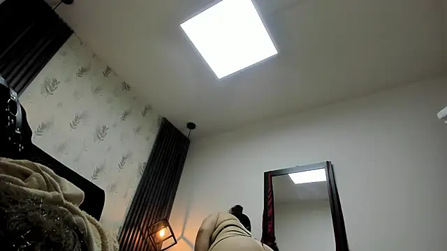 brigittemiller online show from 03/08/25, 10:11