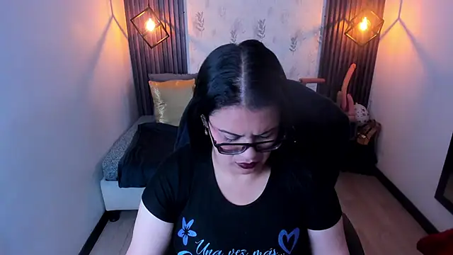 brigittemiller online show from 10/27/25, 04:00