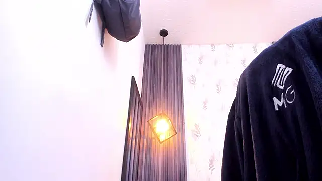 brigittemiller online show from 11/12/25, 03:34