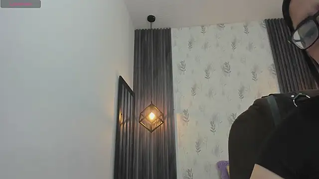 Snapshot of brigittemiller chatting on 12/19/25, 04:36 brigittemiller online show from 12/19/25, 04:36