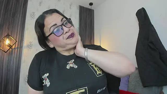 Snapshot of brigittemiller chatting on 01/12/26, 02:55 brigittemiller online show from 01/12/26, 02:55