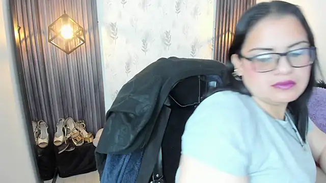 Snapshot of brigittemiller chatting on 02/12/26, 01:33 brigittemiller online show from 02/12/26, 01:33