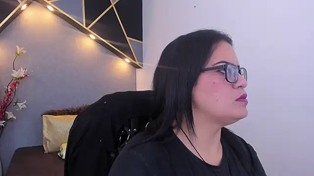 Snapshot of brigittemiller chatting on 02/18/26, 01:34 brigittemiller online show from 02/18/26, 01:34