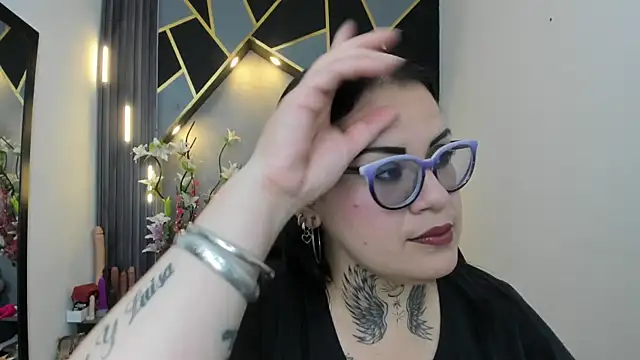 Snapshot of brigittemiller chatting on 03/02/26, 01:19 brigittemiller online show from 03/02/26, 01:19