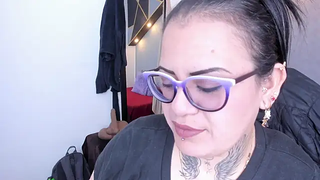 Snapshot of brigittemiller chatting on 05/26/26, 02:18 brigittemiller online show from 05/26/26, 02:18