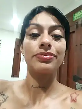 ZairaSofia1 online show from 12/02/24, 01:58