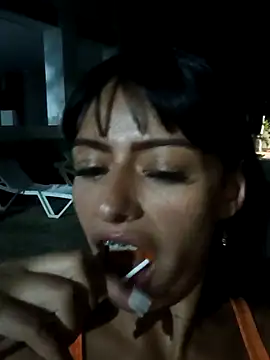 ZairaSofia1 online show from 12/17/24, 02:12