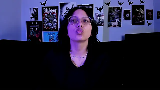 Snapshot of lilith-deveraux chatting on 06/06/26, 05:06 lilith-deveraux online show from 06/06/26, 05:06
