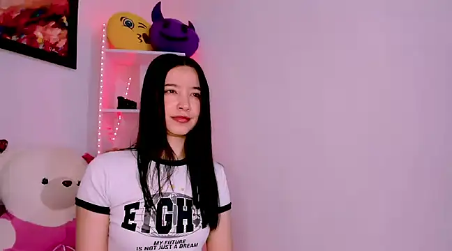 Manuelaa mejiia online show from 12/21/24, 01:42