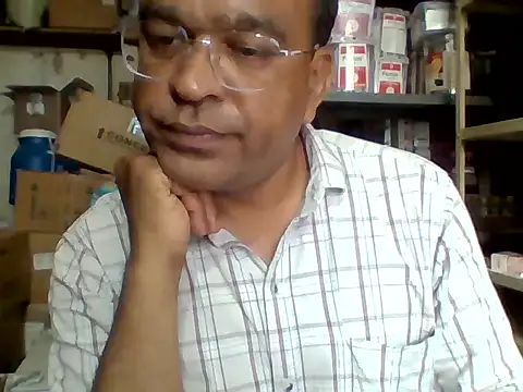 Snapshot of nupa230780 chatting on 06/18/26, 11:03 nupa230780 online show from 06/18/26, 11:03