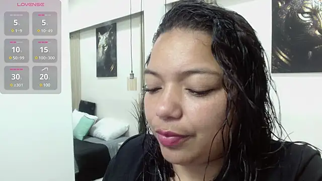 virtual charm online show from 01/20/25, 02:25