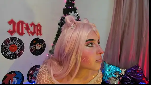 Snapshot of _dahian14_ chatting on 12/27/24, 04:04 dahian14 online show from 12/27/24, 04:04