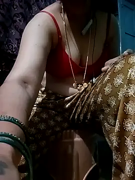 Snapshot of gunjan22 chatting on 12/31/24, 06:24 gunjan22 online show from 12/31/24, 06:24