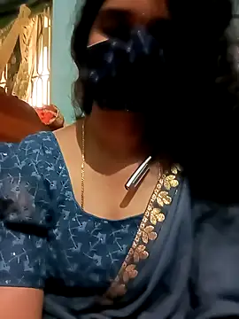 Snapshot of gunjan22 chatting on 01/01/25, 09:28 gunjan22 online show from 01/01/25, 09:28