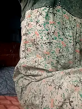 Snapshot of gunjan22 chatting on 03/12/25, 06:51 gunjan22 online show from 03/12/25, 06:51