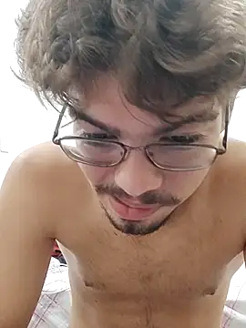 Snapshot of Edwardsky000 chatting on 02/24/26, 10:08 Edwardsky000 online show from 02/24/26, 10:08