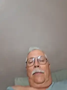 Snapshot of NawtyB1965 chatting on 05/23/26, 05:12 NawtyB1965 online show from 05/23/26, 05:12