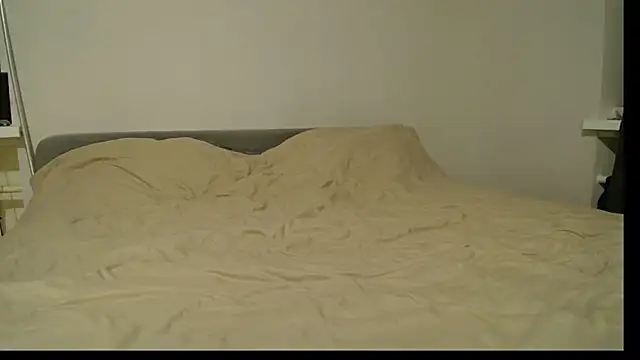 Snapshot of Irma-Bennet chatting on 03/12/26, 08:26 Irma-Bennet online show from 03/12/26, 08:26