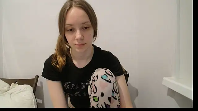 Snapshot of Irma-Bennet chatting on 04/23/26, 08:22 Irma-Bennet online show from 04/23/26, 08:22