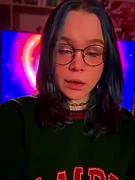 Snapshot of MaddisonHaas chatting on 12/08/24, 02:39 MaddisonHaas online show from 12/08/24, 02:39