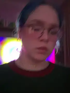 Snapshot of MaddisonHaas chatting on 12/10/24, 10:26 MaddisonHaas online show from 12/10/24, 10:26