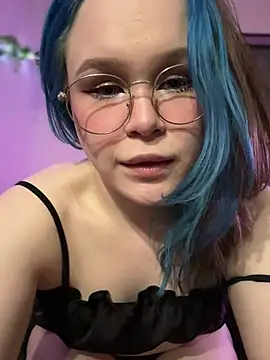 Snapshot of MaddisonHaas chatting on 12/11/24, 09:23 MaddisonHaas online show from 12/11/24, 09:23