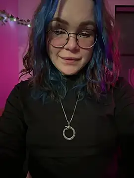 Snapshot of MaddisonHaas chatting on 12/20/24, 03:36 MaddisonHaas online show from 12/20/24, 03:36