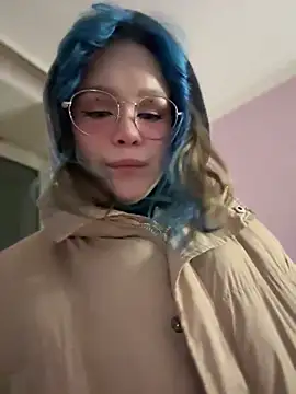 Snapshot of MaddisonHaas chatting on 12/24/24, 12:33 MaddisonHaas online show from 12/24/24, 12:33