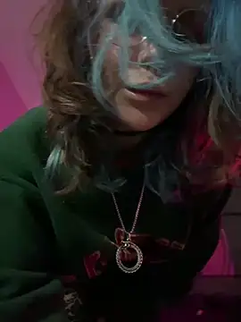 Snapshot of MaddisonHaas chatting on 12/25/24, 09:33 MaddisonHaas online show from 12/25/24, 09:33