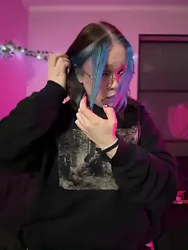 Snapshot of MaddisonHaas chatting on 12/26/24, 07:05 MaddisonHaas online show from 12/26/24, 07:05