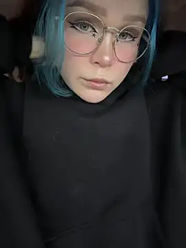 Snapshot of MaddisonHaas chatting on 01/17/25, 08:33 MaddisonHaas online show from 01/17/25, 08:33