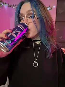 Snapshot of MaddisonHaas chatting on 01/17/25, 11:40 MaddisonHaas online show from 01/17/25, 11:40