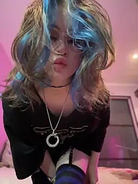 Snapshot of MaddisonHaas chatting on 02/04/25, 12:29 MaddisonHaas online show from 02/04/25, 12:29