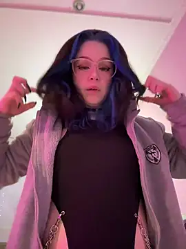 Snapshot of MaddisonHaas chatting on 02/10/25, 02:19 MaddisonHaas online show from 02/10/25, 02:19