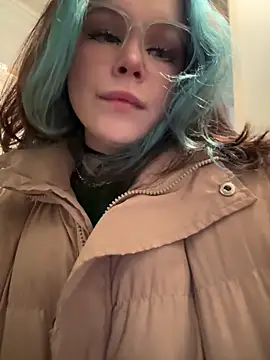 Snapshot of MaddisonHaas chatting on 03/07/25, 08:44 MaddisonHaas online show from 03/07/25, 08:44