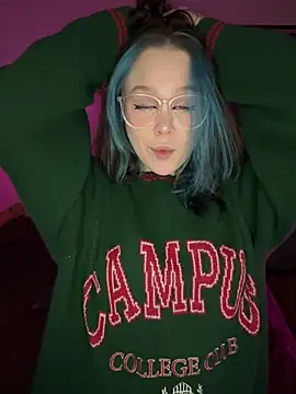 Snapshot of MaddisonHaas chatting on 03/09/25, 07:48 MaddisonHaas online show from 03/09/25, 07:48