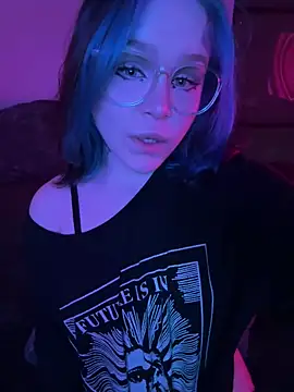 Snapshot of MaddisonHaas chatting on 03/14/25, 02:42 MaddisonHaas online show from 03/14/25, 02:42